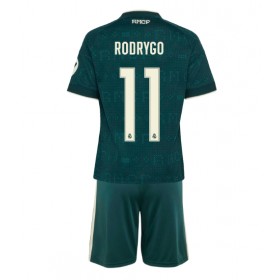 Real Madrid Rodrygo Goes #11 Borte skjorte til barn 2026-27 Kortermet (+ korte bukser)